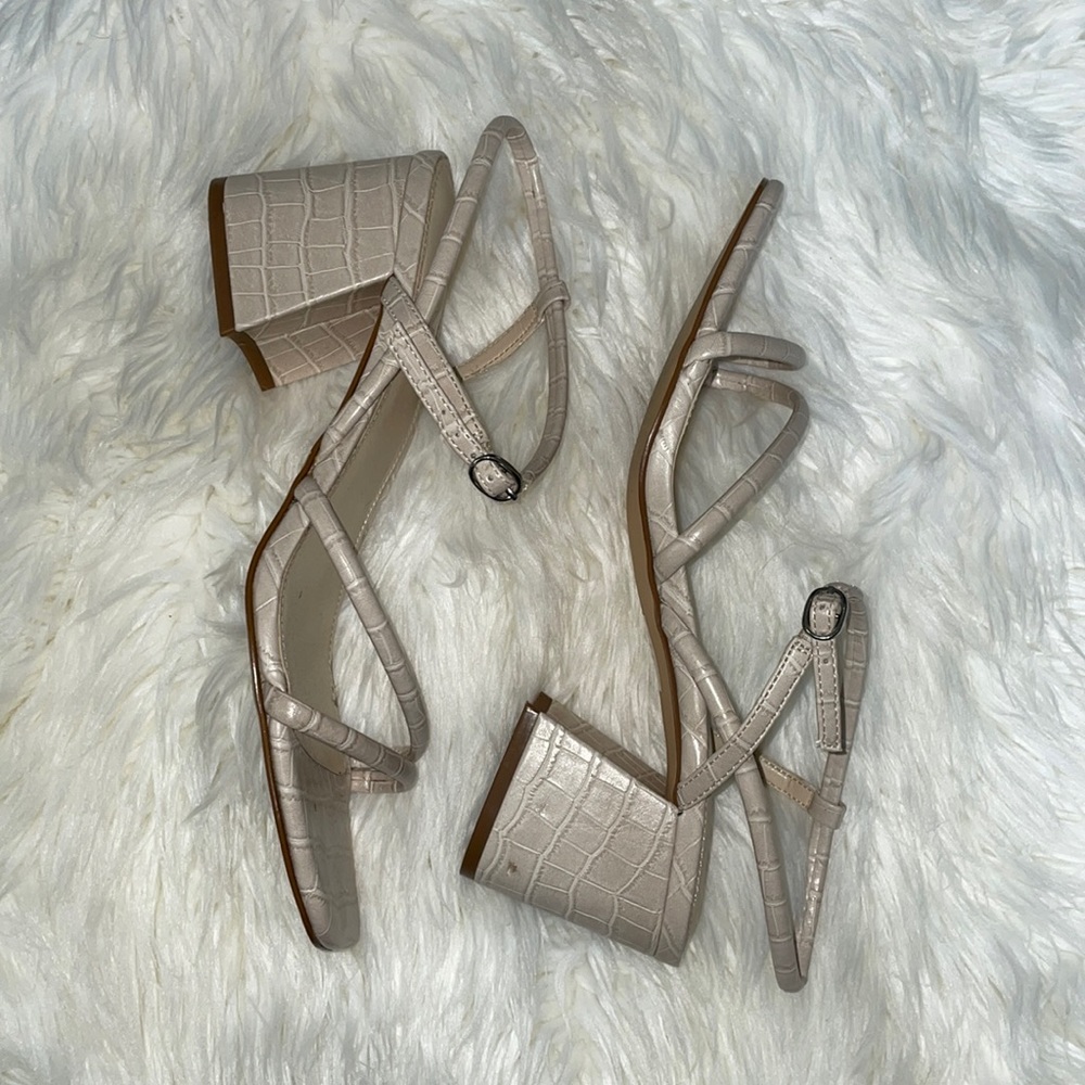 Nine West Womens Nude Croc Strappy Heels Size 9
